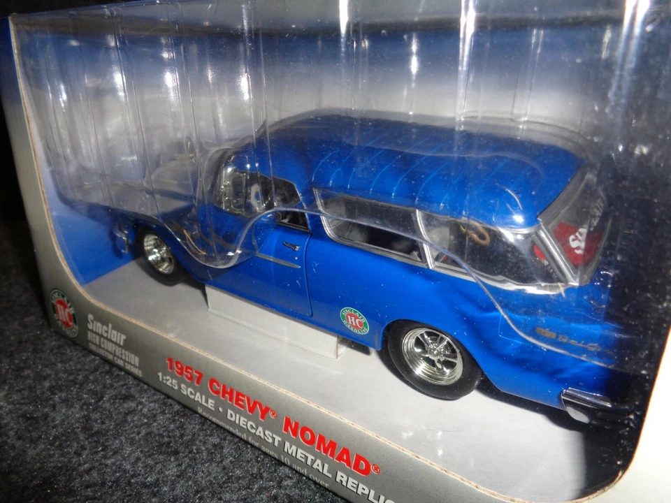 1:25 1955 NOMAD 1957 DIECAST 48-0102 1ST GEAR SINCLAIR OIL Box Printing Error - Image 3 of 4