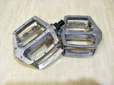 mongoose pedals