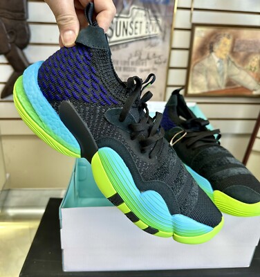 ADIDAS Trae Young 2.0 Trae-tlien Black Basketball Shoes  display picture 3