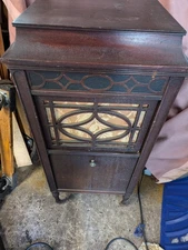 Edison Floor Model Phonograph. Works Good. 1913. Original. New Diamond Stylus.