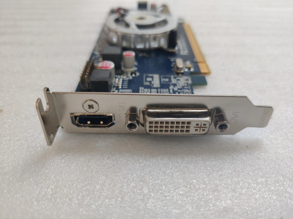 Gigabyte Nvidia GeForce 8400 GV-R545-1GI 512MB GDDR2 HDMI DVI PCI  Graphics Card - Image 4 of 4