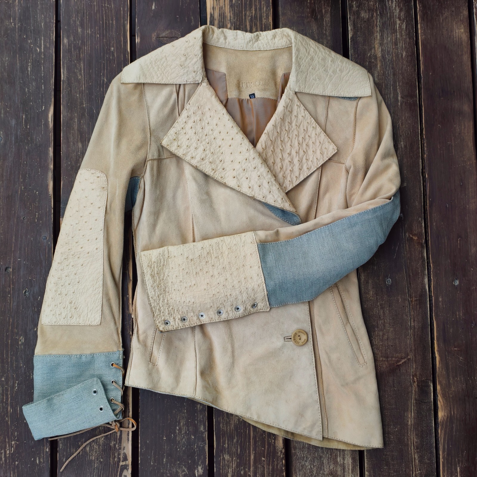 Jean Claude Jitrois Designer Luxury Beige Goatskin Suede Jacket / Blazer 38 M image 3