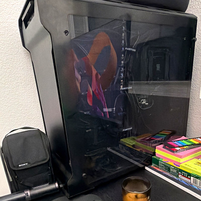 Phanteks Custom Black Gaming Tower PC, Tempered Glass, EVGA HYBRID 2080Ti FTW