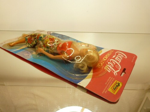 BBI TOYS 4020 COCA COLA FASHION DOLL - 11½" - UNUSED CONDITION ON CARD-BLISTER - Picture 7 of 7
