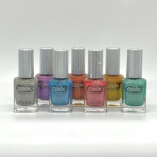 Color Club - Assorted Halo Hues Holographic Nail Lacquer 15 mL / 0.5 oz