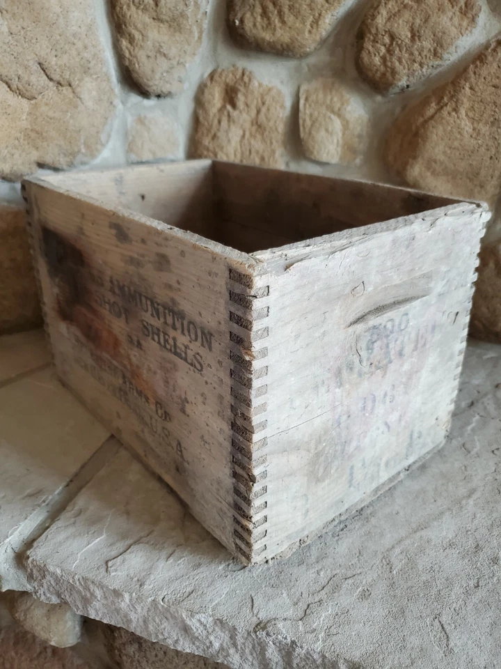 Caixa de munição de madeira vintage Winchester Repeating Arms Co New Haven Conn EUA - Imagem 3 de 4