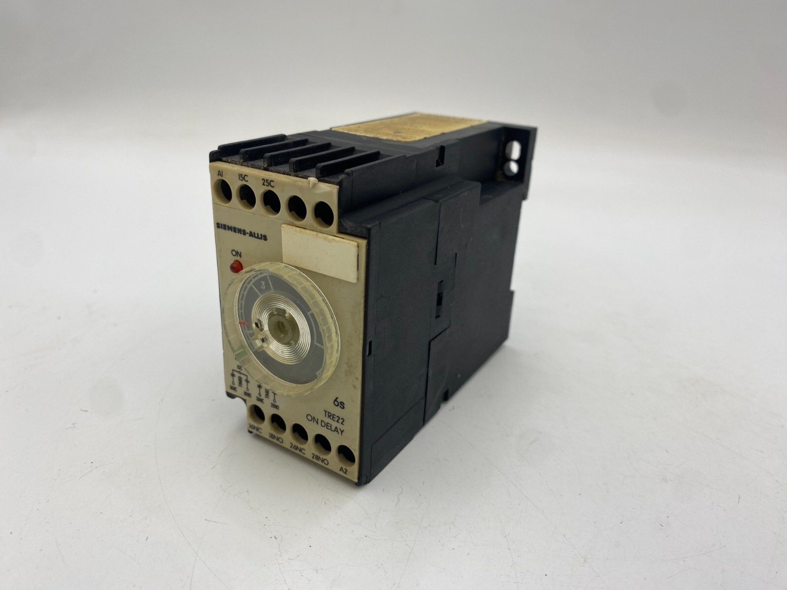 Siemens Allis TRE22B140 Solid State Timing Relay 110-120V 50/60Hz 0.6 to 6 Sec
