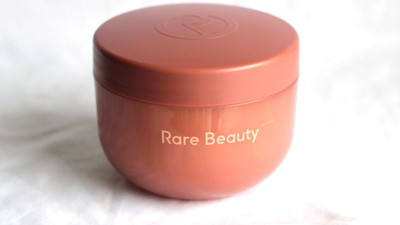 Rare Beauty by Selena Gomez Find Comfort: Bouncy Body Cream 8.45oz / 250ml NEW