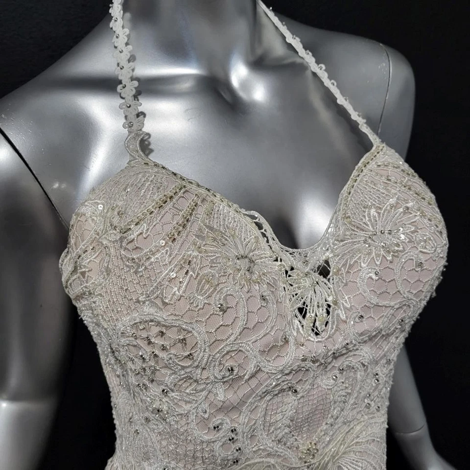 NWT~$935~MON CHERI~8~IVORY EMBROIDERED LACE BEADED FIT & FLARE WEDDING DRESS - Image 2 of 4