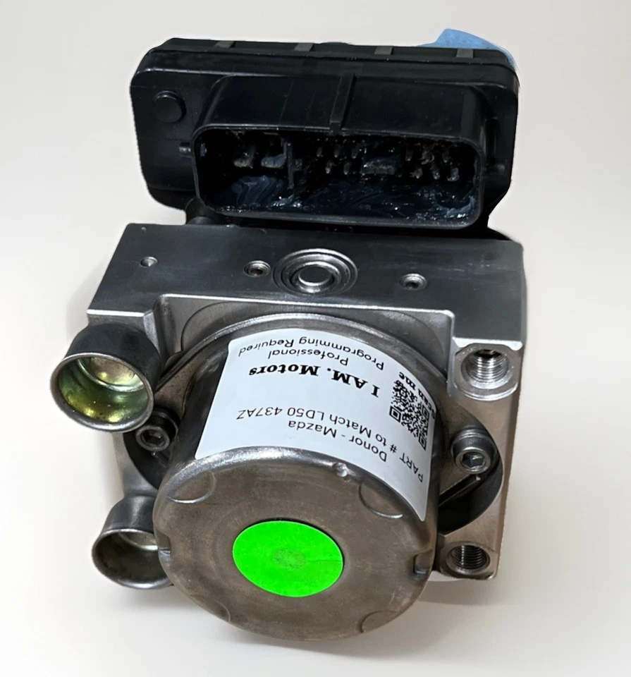 Módulo de bomba de freno ABS reacondicionado Mazda | LD50 437AZ Foto 3 de 4