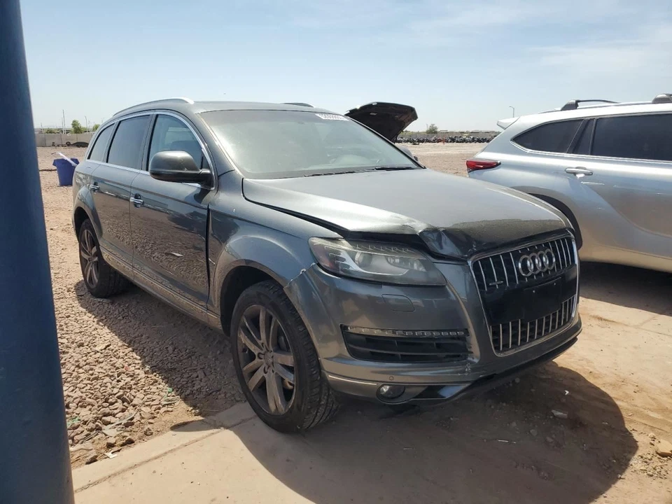 Grelha sem linha S compatível com 10-15 AUDI Q7 2413848 - Imagem 2 de 4