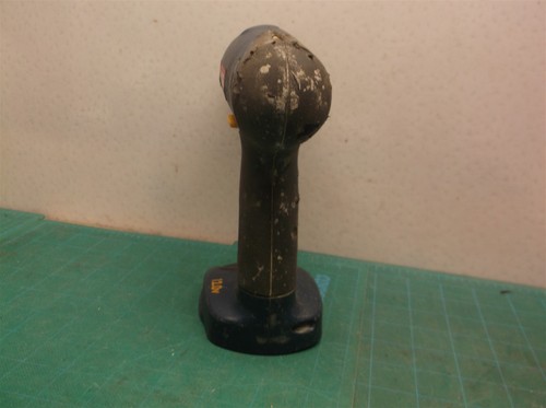 RYOBI HP412 12 V. DRILL DRIVER - BARE TOOL - Picture 2 of 4