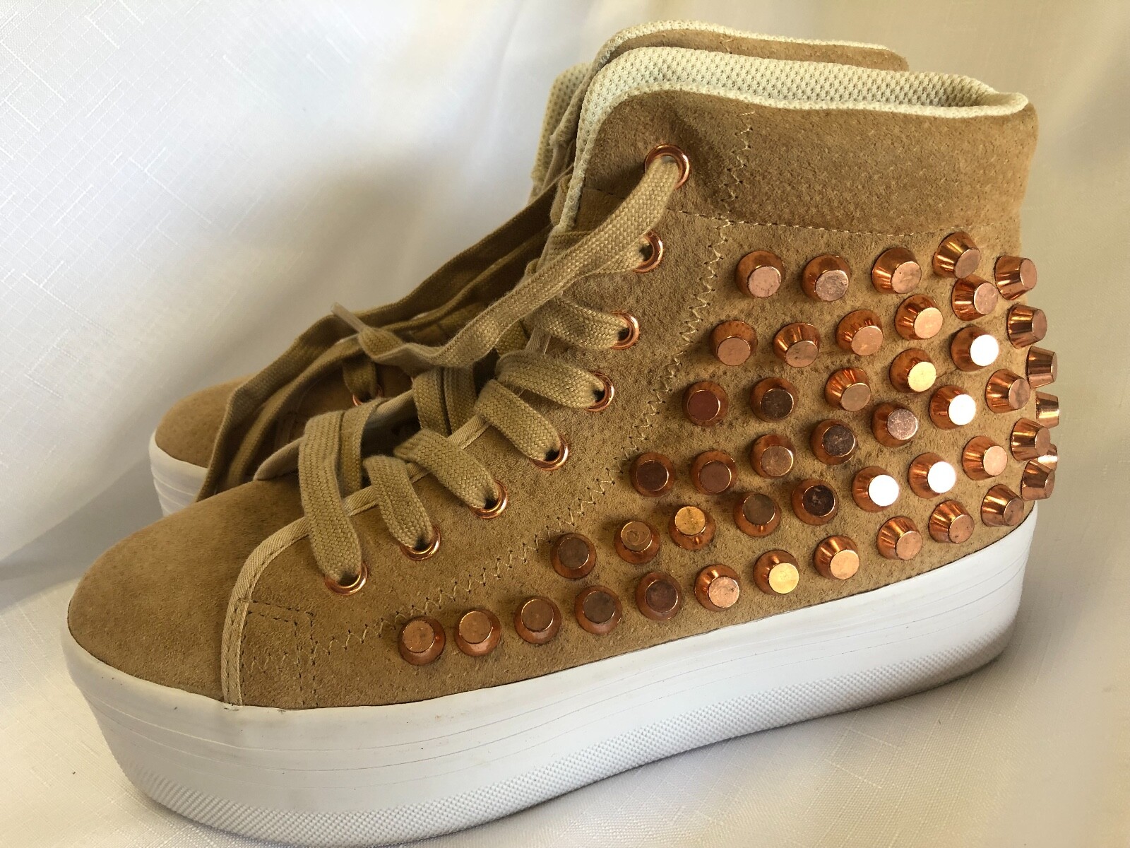 jc play platform sneakers