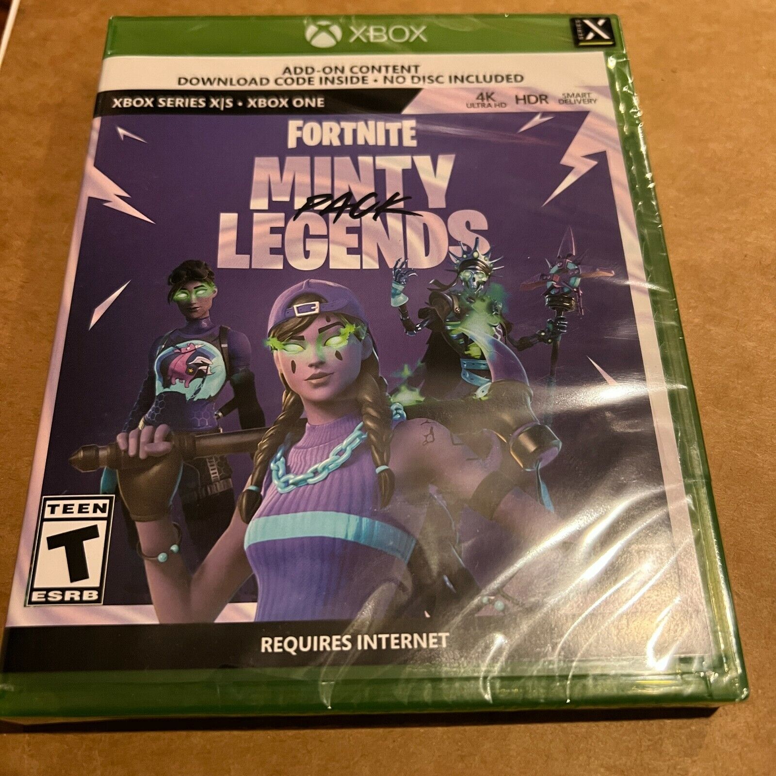  Fortnite: The Minty Legends Pack – Xbox [Digital Code] : Video  Games