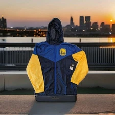 NBA Golden State Warriors Nylon Windbreaker Jacket Size M NWT $80 Retail 