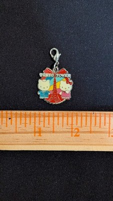 vintage sanrio 1976, 2000 hello Kitty and dear Daniel  Tokyo Tower metal lapel