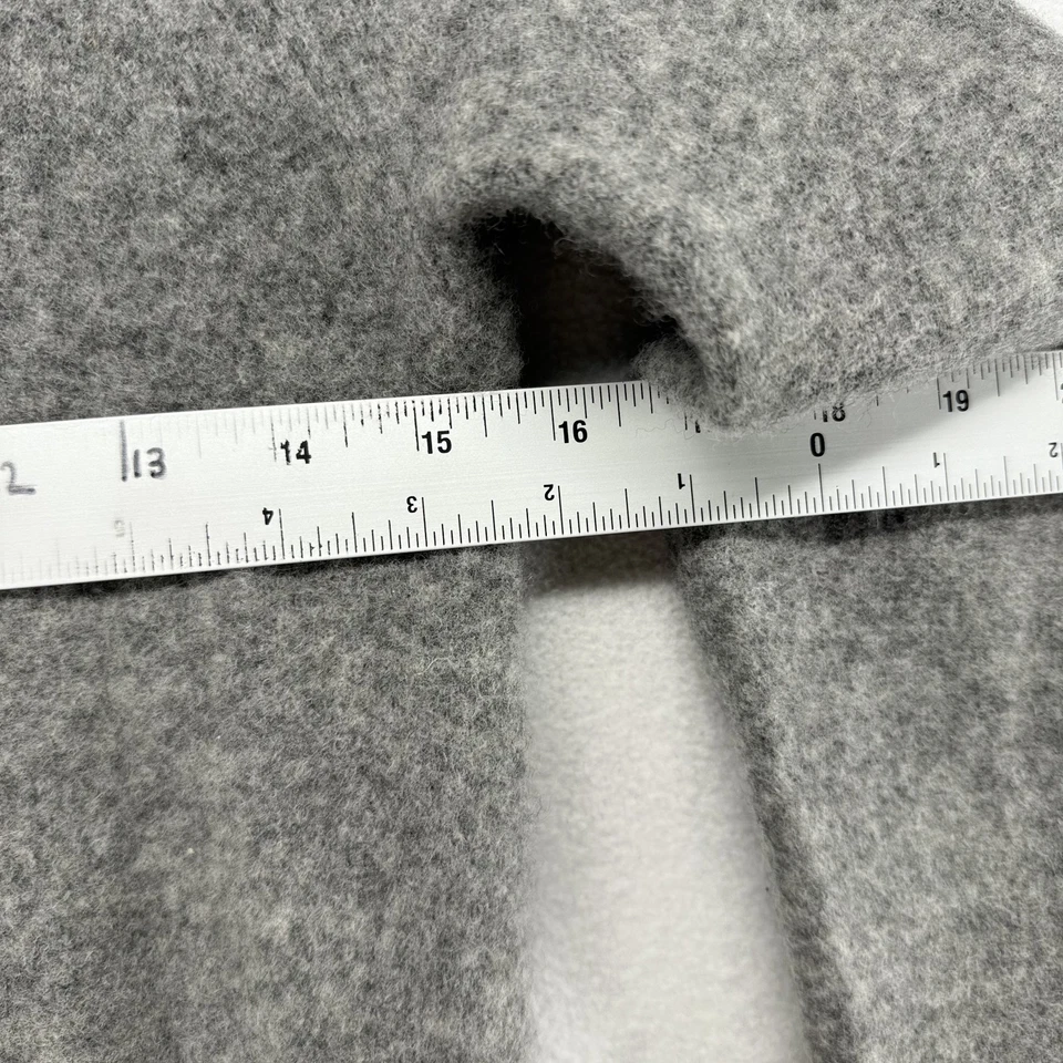 Suéter feminino vintage J Crew pequeno cinza lã de cordeiro gola V listrada - Imagem 4 de 4