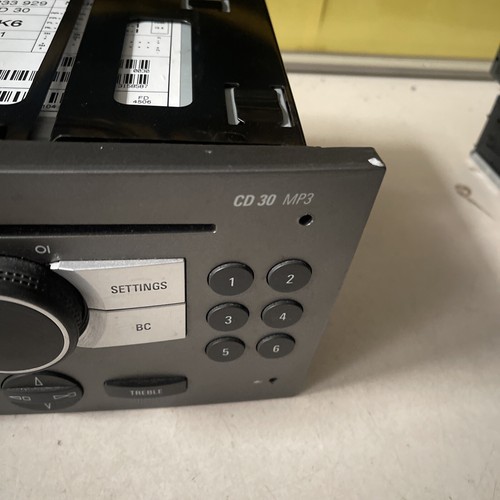 Opel Meriva A Autoradio Radio CD30 *Code fehlt* CD-Player Blaupunkt 13233929 - Bild 3 von 9