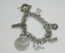 Pulsera con 7 dijes de plata esterlina de enfermera médica de 6,25" de Binder Bros
