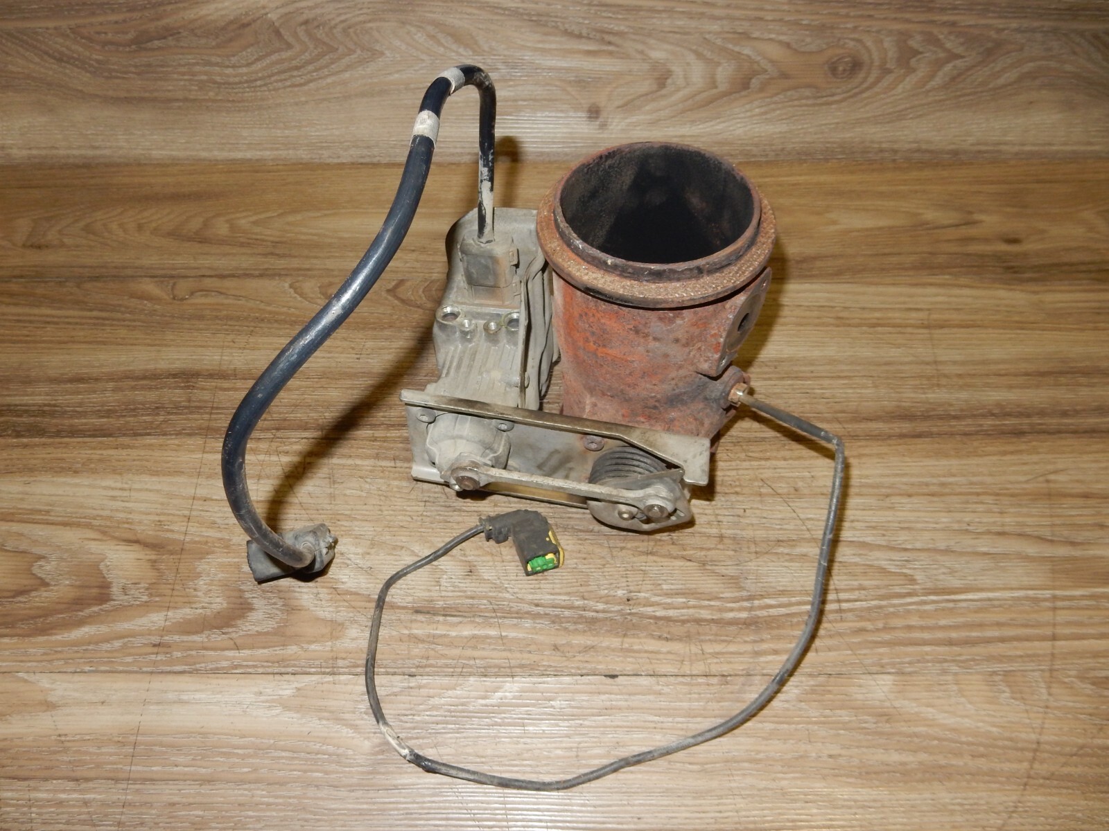 GENUINE PACCAR MX13 BACK PRESSURE VALVE 12/24V (2128867) OEM eBay