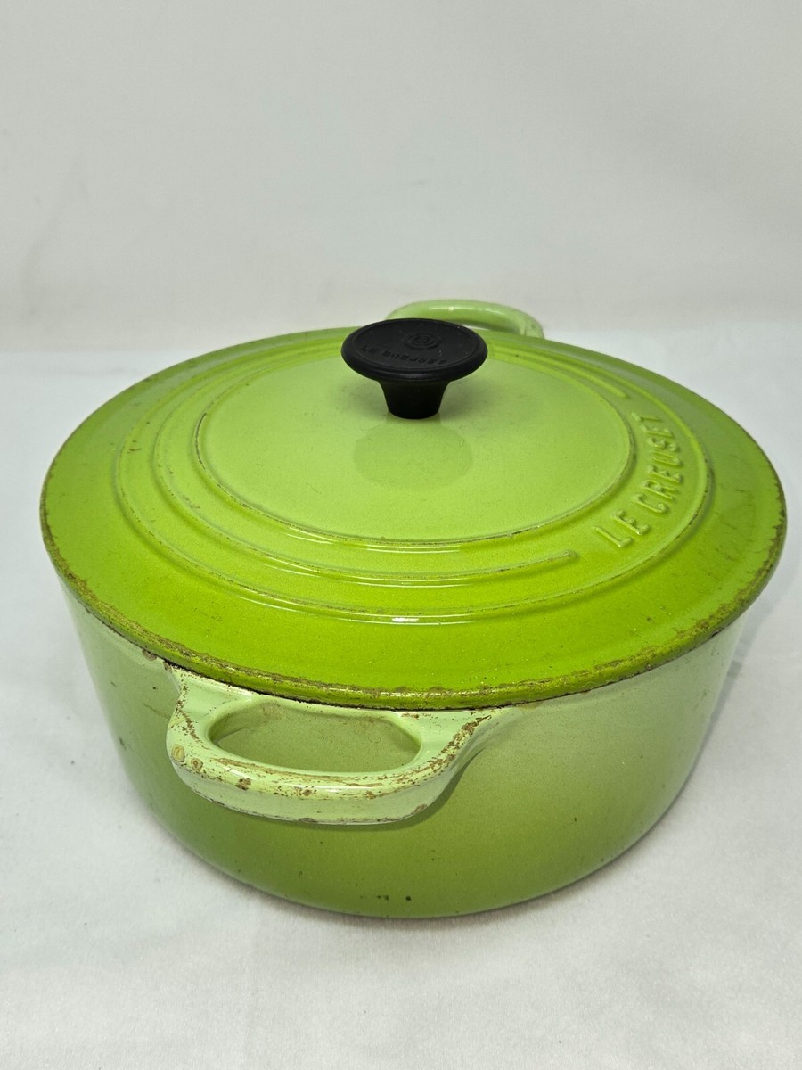 【新品未使用】廃盤　LE CREUSET　クラシックグリーン 22cm 新品未使用】廃盤 LE CREUSET クラシックグリーン 22cm - メルカリ