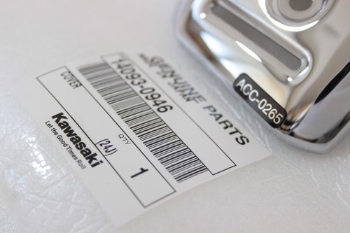 KAWASAKI Genuine LEFT & RIGHT CHROME THROTTLE BODY COVERS fit 2019 - 2023 W800 - Picture 14 of 24