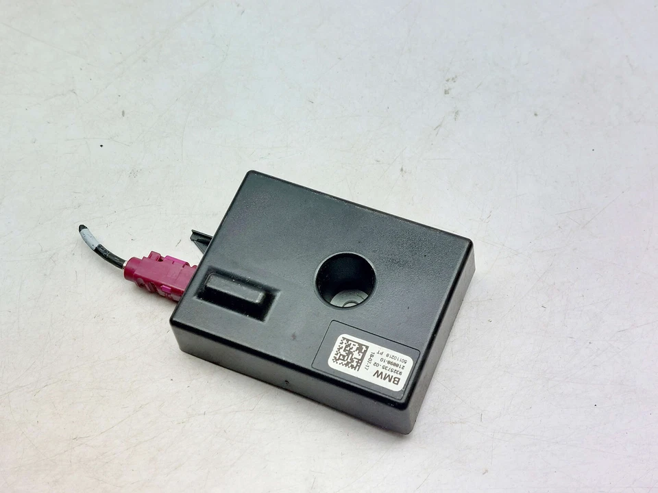 BMW 3 SERIES F30 F31 LCI AERIAL ANTENNA CONTROL MODULE UNIT 9325735 2017 - Image 4 of 4