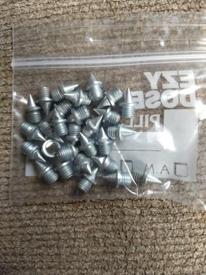 replacement spikes for track shoes