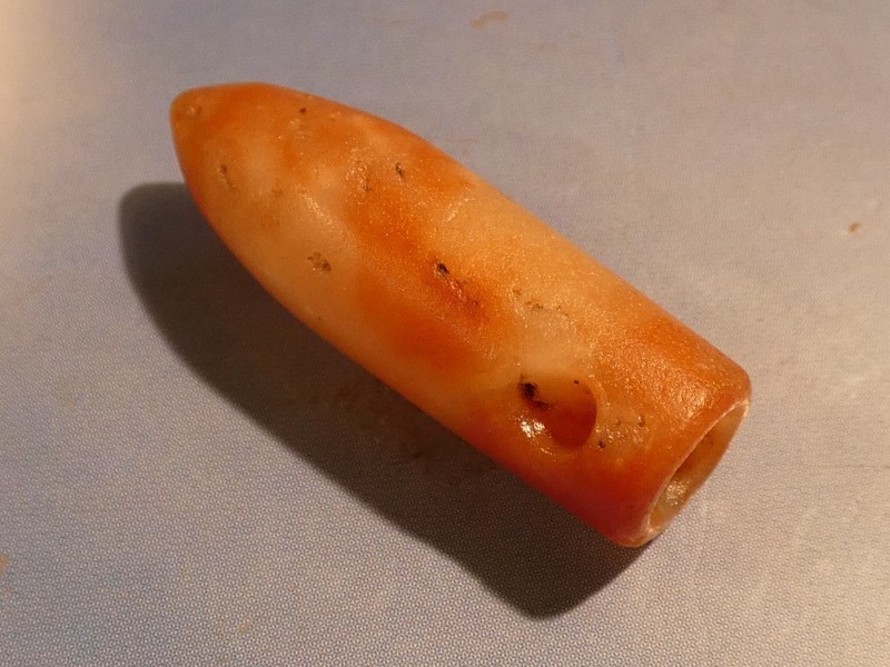ANCIENT PRECOLUMBIAN TAIRONA 3 HOLE BULLET SHAPE BANDED AGATE BEAD 28.7-9.3 MM