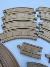 Wooden Train Track Curves straight Lot 43 Brio Compatible Lengths Thomas M D