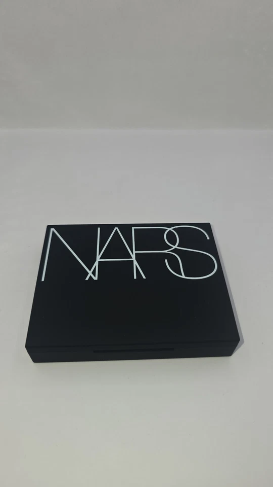 NARS TRANSLUCENT CRYSTAL Light Reflecting Setting Powder Pressed .35OZ  - Image 3 of 4