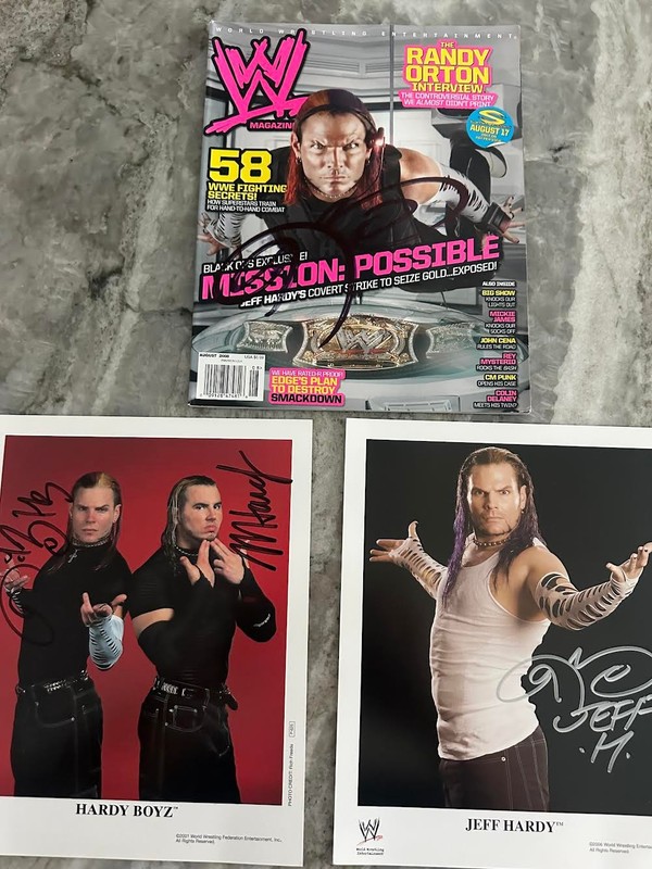 3 Autographs by Jeff Hardy 8x10s and a WWE Magazine August 2008