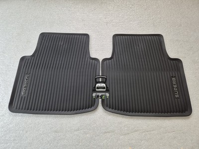 3P2061500 Skoda Superb MK4 Rear Rubber Mats Genuine All Season 2024 - 2026