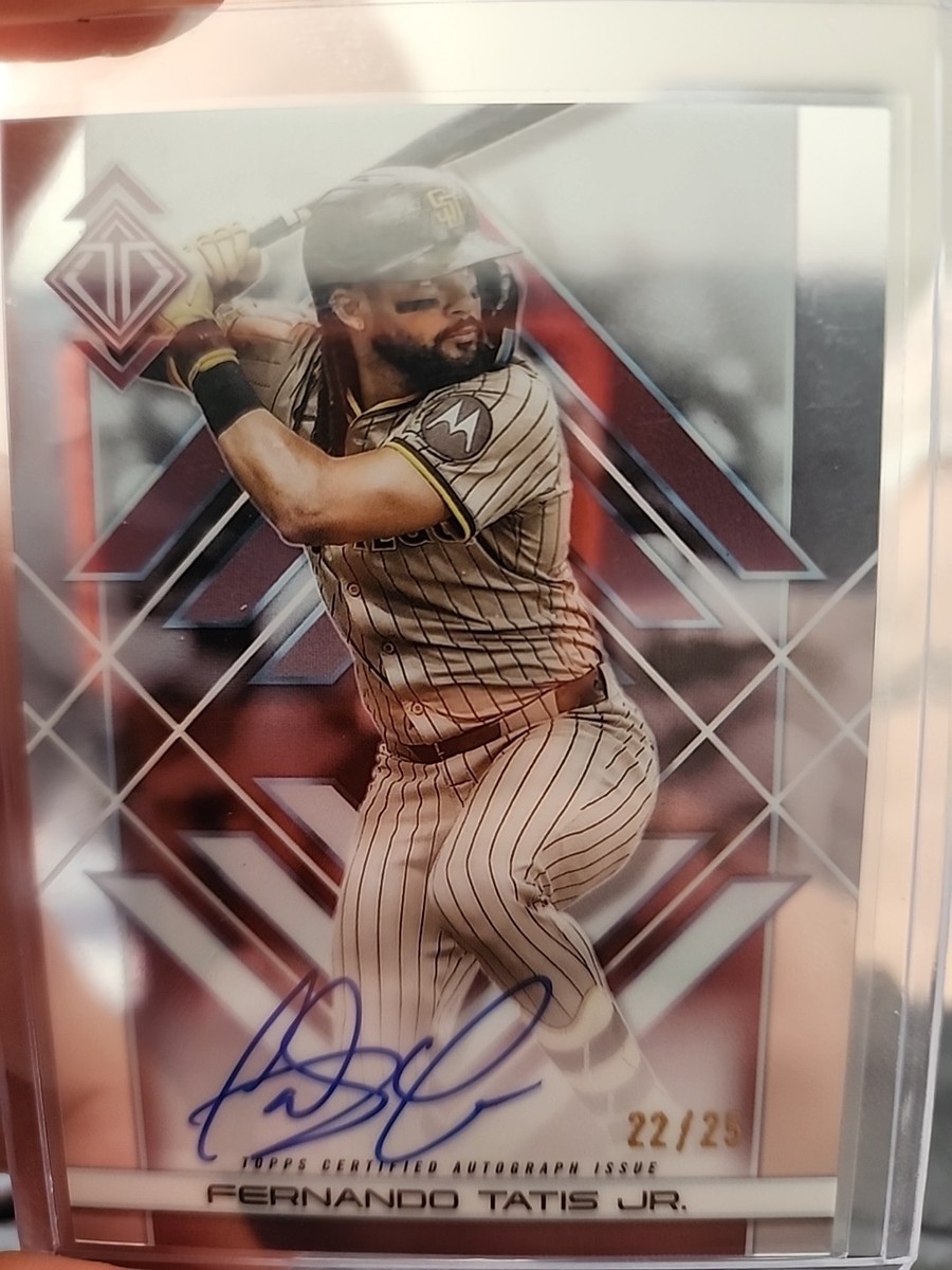2025 Transcendent Fernando Tatis Jr Icons Chrome Autograph