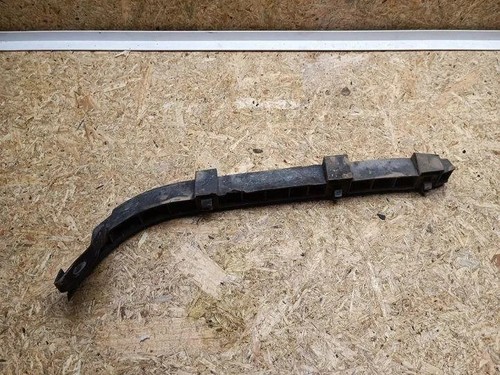 VW PASSAT B3/B4 3A2, 35I Stoßstangenhalter vorne links 3A0807183A 1.90 27162530