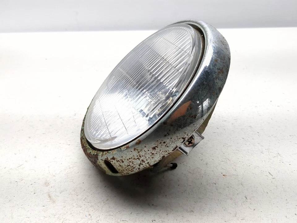 Faro delantero 99-10 Suzuki GZ250 Foto 2 de 4