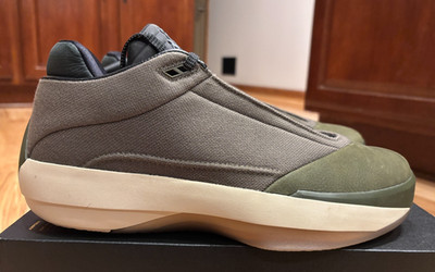 Nike Air Jordan 40 Edge Medium Olive Anthracite Black HQ2077 200 Men's Size 11.5