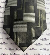 STAFFORD Silk Green Geometric Squares Design Neck Tie 3.625   New Without Tags 