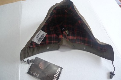 BARBOUR-  A901 WAX COTTON HOOD -FOR  A885 DUCKS UNLIMITED - NEW OLD STOCK W/TAG