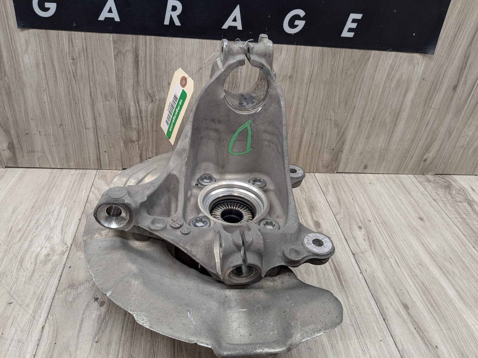 16-24 OEM BMW F39 F44 F48 X1 X2 Front Left Driver Side Knuckle Wheel Hub Bearing
