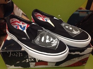 queen vans shoes
