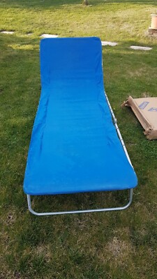 Transat Vintage Famal – Chaise Longue Rétro En Métal Et Toile – Design Années 50/60