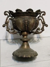 VINTAGE ANTIQUE BRONZE ORNATE JARDINIERE CHERUB