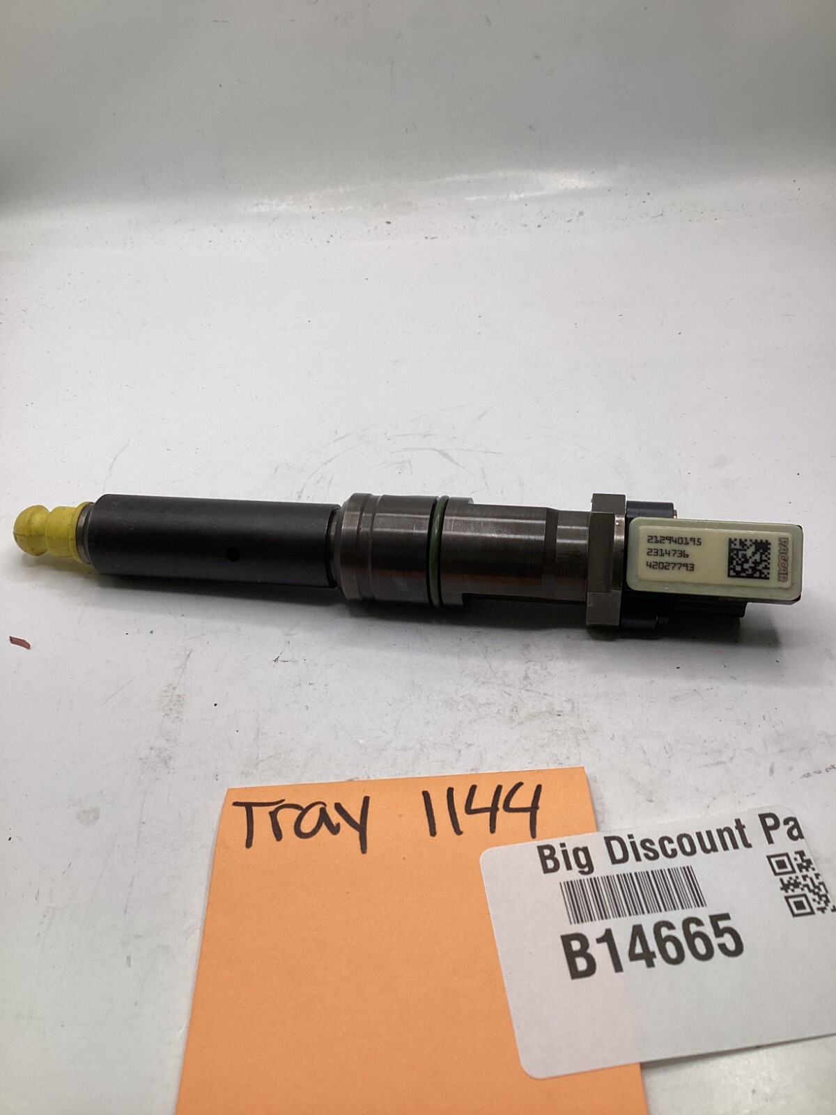 QTY 1) Paccar 2314736 Fuel Injector 212940195 42027793 - FAST 