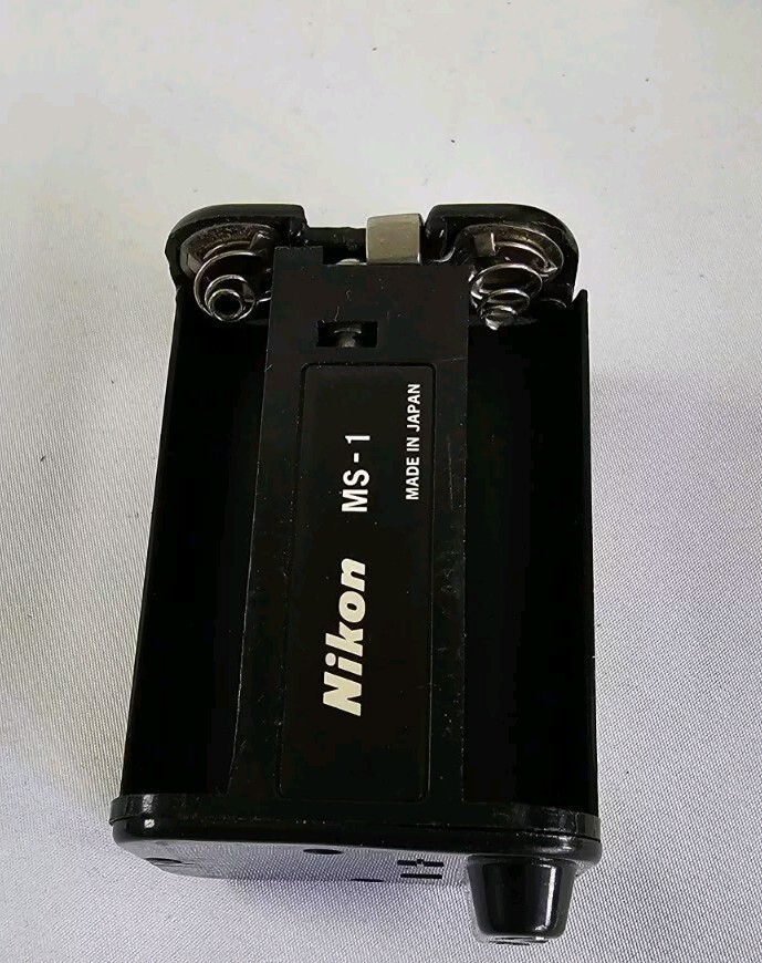 Nikon MD2 Motor Drive For Nikon F2 Camera, MB1 Battery Pack untested