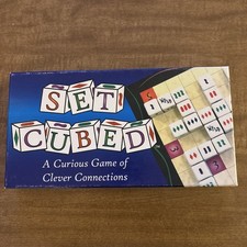 2007 SET CUBED BOARD GAME "A CURIOUS GAME OF CLEVER