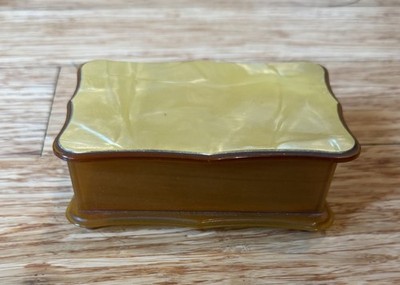 Antique circa 1930s celluloid lidded Trinket box Priscilla Arch Amerith 4.5 