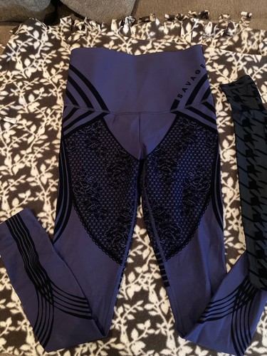 2 pair Savage X Fenty Sport Leggings Large