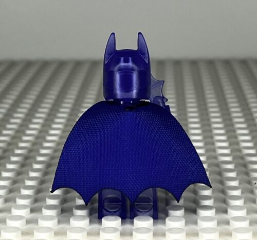 Batman Monochrome Prototype Lego Minifigure W/ Custom Cape - Picture 2 of 4