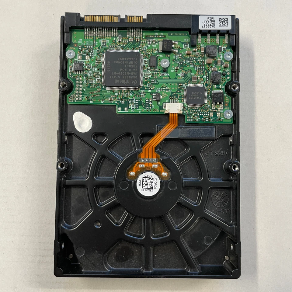 Hitachi Deskstar 80GB 3.5" SATA HDD 3Gb/s 7200 RPM 8MB HDS728080PLA380 0A32074 - Image 4 of 4